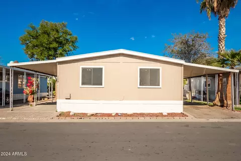 8595 N 71st Ave #106, Glendale, AZ 85301