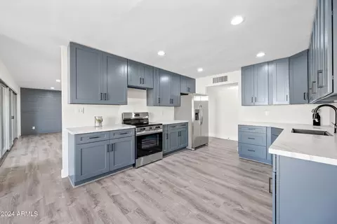 6526 W Devonshire Ave, Phoenix, AZ 85033 photo 9