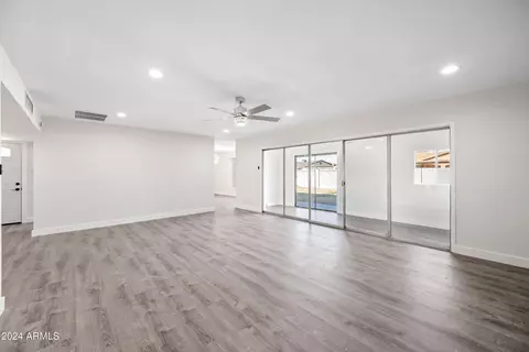 6526 W Devonshire Ave, Phoenix, AZ 85033 photo 7