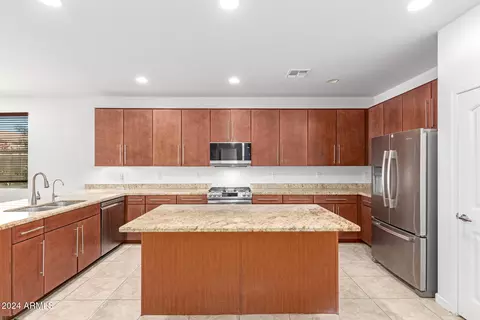 18080 W Desert Ln, Surprise, AZ 85388