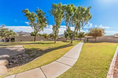 942 E Beryl Ave, Phoenix, AZ 85020 photo 28