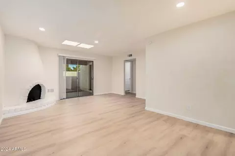 942 E Beryl Ave, Phoenix, AZ 85020 photo 6