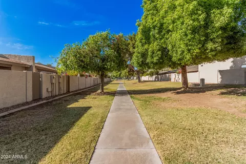 942 E Beryl Ave, Phoenix, AZ 85020 photo 27