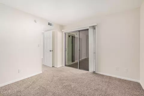 942 E Beryl Ave, Phoenix, AZ 85020 photo 12