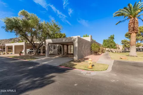 942 E Beryl Ave, Phoenix, AZ 85020 photo 2