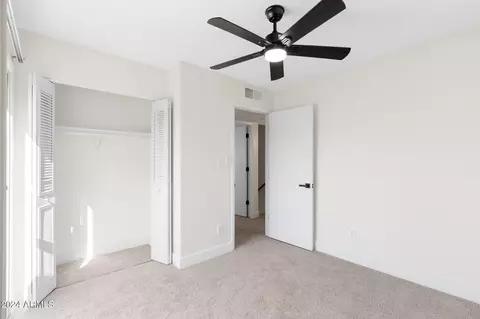 946 E Diamond Dr, Tempe, AZ 85283 photo 21