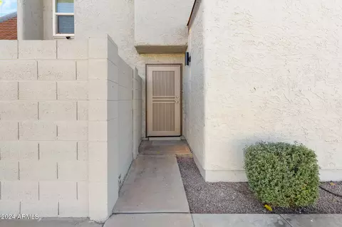 946 E Diamond Dr, Tempe, AZ 85283 photo 30