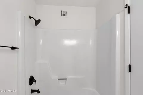 946 E Diamond Dr, Tempe, AZ 85283 photo 12
