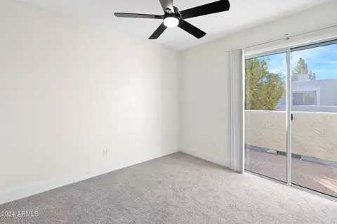 946 E Diamond Dr, Tempe, AZ 85283 photo 20