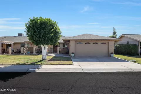 10137 W Mountain View Rd, Sun City, AZ 85351