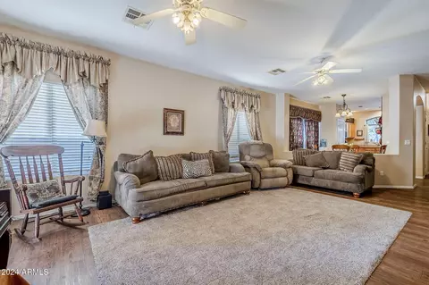 1035 S 99th Pl, Mesa, AZ 85208