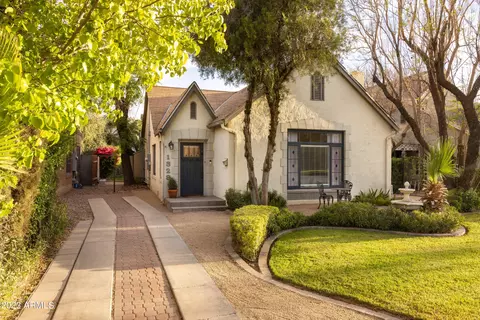 1329 W Lynwood St, Phoenix, AZ 85007