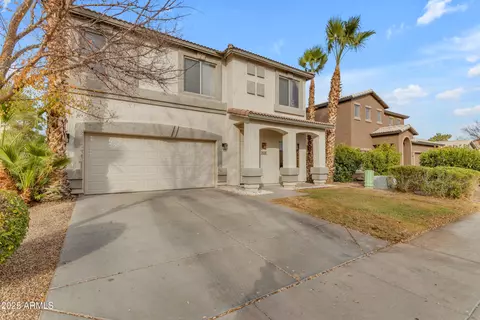 438 E Palomino Way, San Tan Valley, AZ 85143