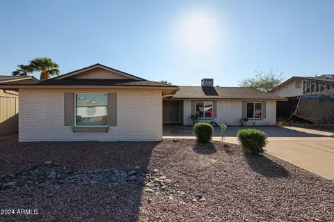 4235 E Hano St, Phoenix, AZ 85044 photo 4