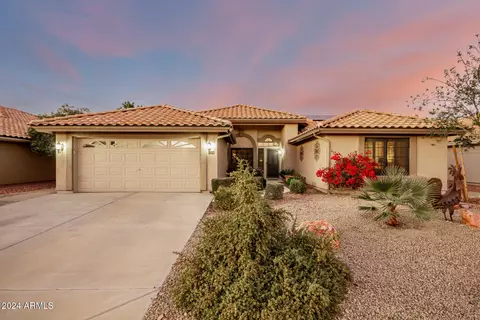 9110 W Oraibi Dr, Peoria, AZ 85382