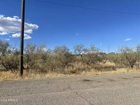 80 Paseo Australia -- #11, Rio Rico, AZ 85648