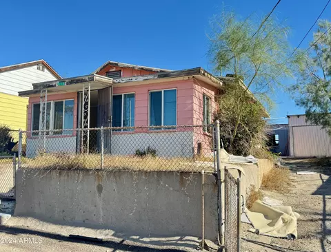 676 N San Pedro Rd, Hayden, AZ 85135