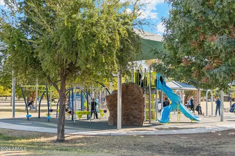 1017 E Wesleyan Dr, Tempe, AZ 85282 photo 28