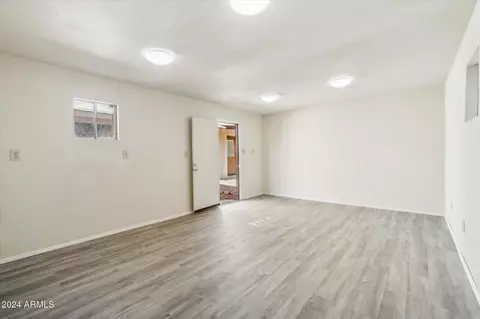 1017 E Wesleyan Dr, Tempe, AZ 85282 photo 4
