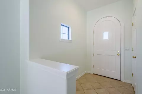 7019 S Golfside Ln, Phoenix, AZ 85042 photo 28