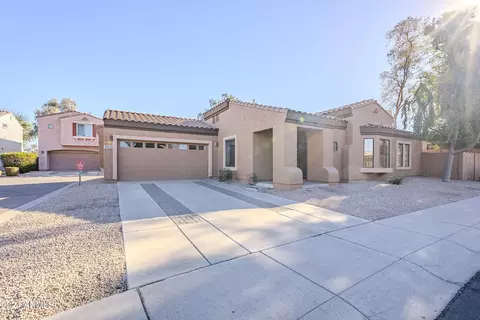7019 S Golfside Ln, Phoenix, AZ 85042 photo 24