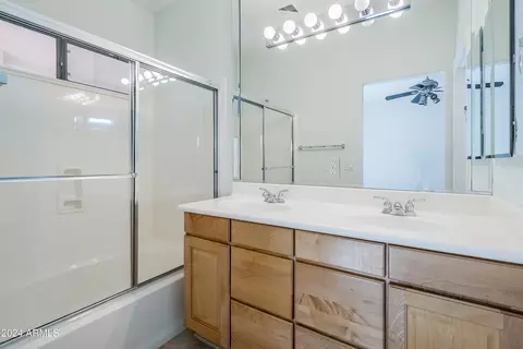 7019 S Golfside Ln, Phoenix, AZ 85042 photo 16