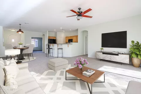 7019 S Golfside Ln, Phoenix, AZ 85042