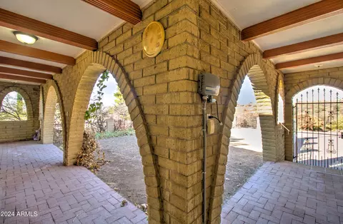 295 E Hunter Dr, Globe, AZ 85501 photo 8