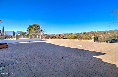 295 E Hunter Dr, Globe, AZ 85501 photo 6