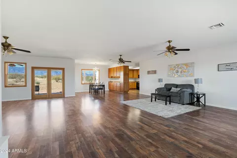9412 E Dakota Rd, Hereford, AZ 85615 photo 6