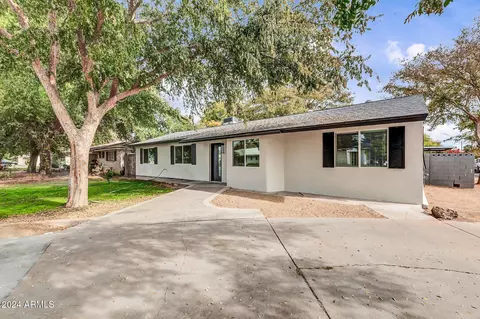 7701 N 17th Ave, Phoenix, AZ 85021