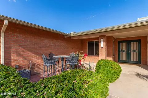 5022 E Magic Stone Dr, Phoenix, AZ 85044 photo 2