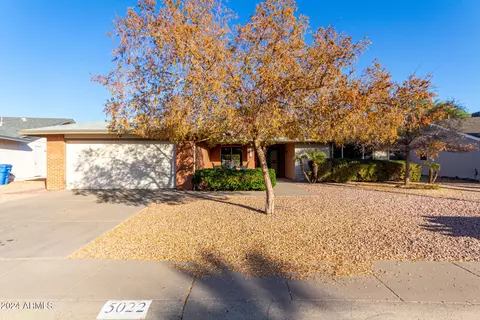 5022 E Magic Stone Dr, Phoenix, AZ 85044