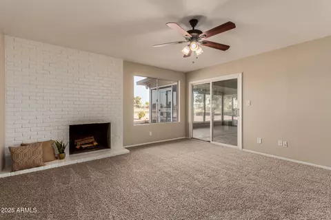 5022 E Magic Stone Dr, Phoenix, AZ 85044 photo 8
