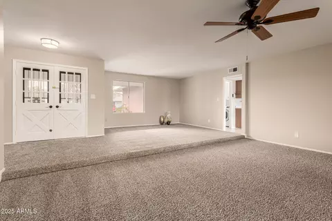5022 E Magic Stone Dr, Phoenix, AZ 85044 photo 4