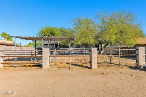 2931 E Danbury Rd, Phoenix, AZ 85032 photo 3