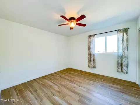 3320 N 39th Dr, Phoenix, AZ 85019 photo 18
