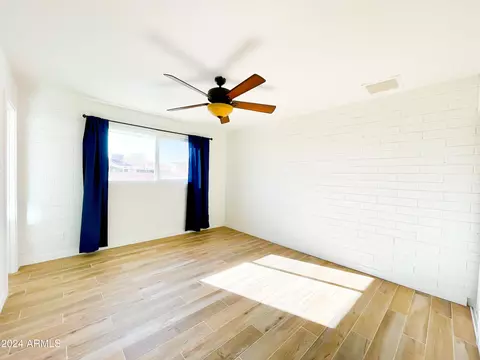 3320 N 39th Dr, Phoenix, AZ 85019 photo 20