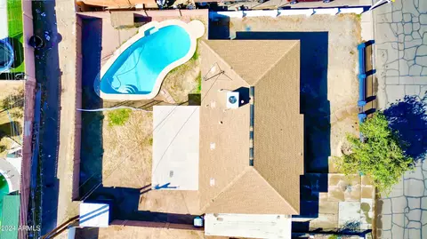 3320 N 39th Dr, Phoenix, AZ 85019 photo 13