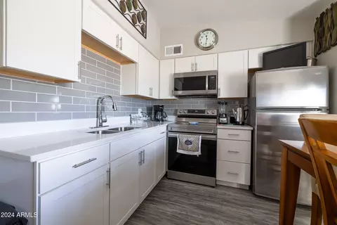 449 N Williams --, Mesa, AZ 85203 photo 6