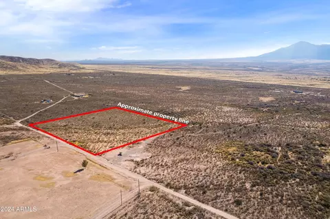 7 1ac Lot B W Oldsmobile Dr #2B, Bisbee, AZ 85603