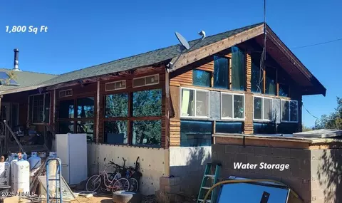 565 Sleepy Lady Trl, Williams, AZ 86046