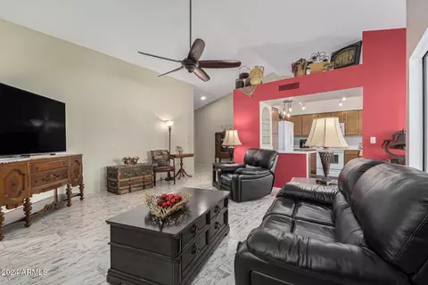 5838 E Fox Cir, Mesa, AZ 85205 photo 8