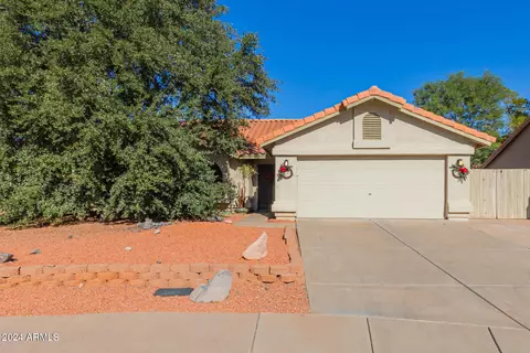 5838 E Fox Cir, Mesa, AZ 85205 photo 2