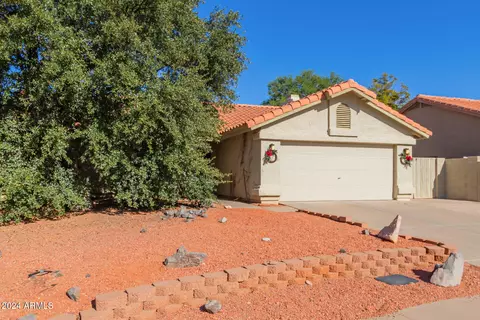 5838 E Fox Cir, Mesa, AZ 85205 photo 4