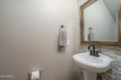 2301 E Parkside Ln, Phoenix, AZ 85024 photo 25