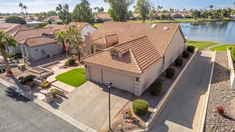 26606 S Foxglenn Dr, Sun Lakes, AZ 85248