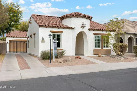 7746 E Auburn St, Mesa, AZ 85207