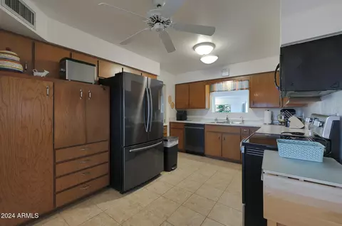 663 N 63rd Pl, Mesa, AZ 85205 photo 12