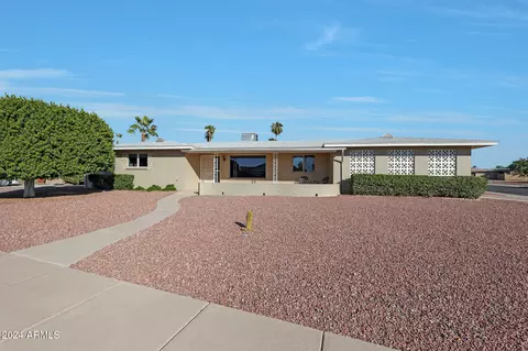 663 N 63rd Pl, Mesa, AZ 85205